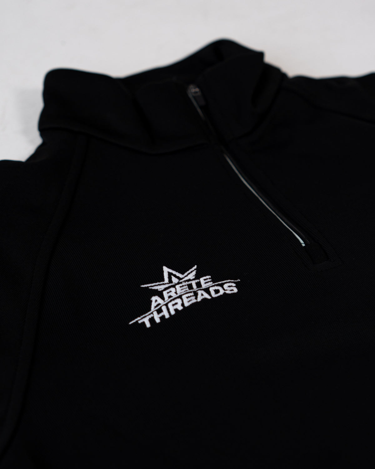 ARETE CUSTOM PERFORMANCE QUARTER ZIP